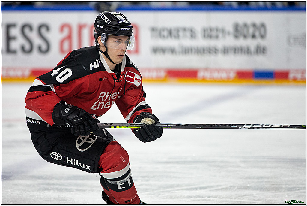 PENNY DEL;  Koelner Haie - Straubing Tigers; Koeln, 11.03.2022